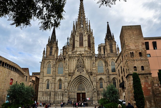 Barcelona Old Town and Gothic Quarter Walking Tour - Additional Information