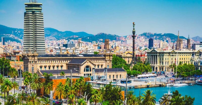 Barcelona Old Town Highlights Private Walking Tour - Meeting Point