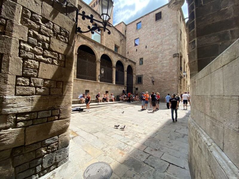 Barcelona Old Town Tour With Optional Flamenco Show - Flamenco Show Upgrade