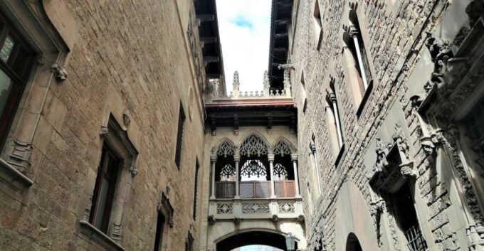 Barcelona Old Town Tour With Optional Flamenco Show - Booking and Payment