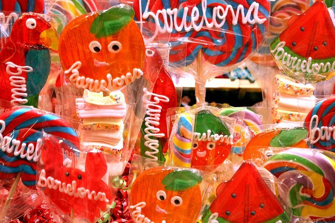 Barcelona Old Town Walking Tour With Official Guide - Meeting Point and End Location