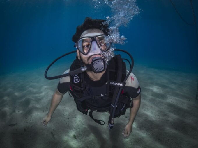 Barcelona: PADI Discover Scuba Diving - Beginner-Friendly, Learn at Own Pace