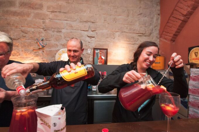 Barcelona: Paella Cooking Experience & Boqueria Market Tour - Booking and Important Details