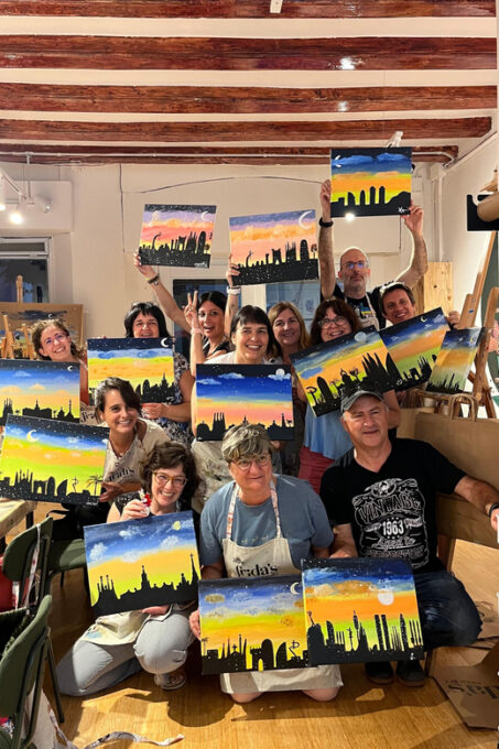 Barcelona: Paint Your Own Souvenir, With Bottomless Wine! - Why Paint Your Own Souvenir?