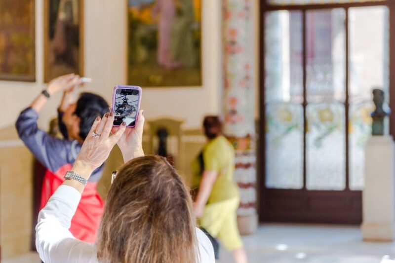 Barcelona: Palau De La Música Self-Guided Tour - Tour Details and Accessibility