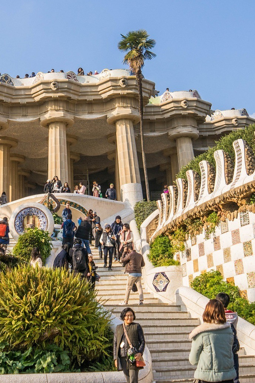Barcelona: Park Güell Guided Tour - Inclusions and Exclusions