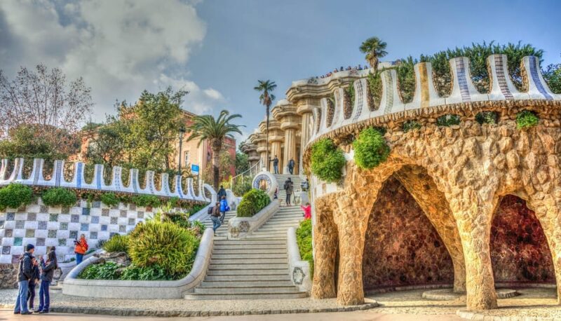 Barcelona: Park Güell Guided Tour - Meeting Point and Arrival Information