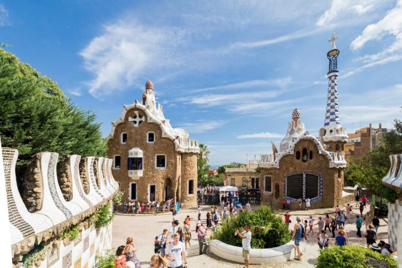 Barcelona: Park Guell Guided Tour With Skip-The-Line Entry - Customer Feedback and Ratings