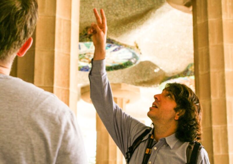 Barcelona: Park Güell & La Sagrada Familia Tickets and Tour - Tour Duration and Inclusions