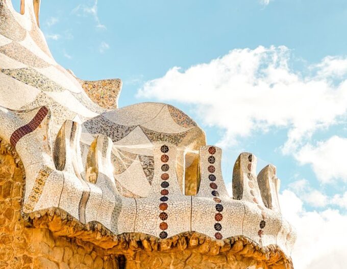 Barcelona: Park Güell & La Sagrada Familia Tickets and Tour - Gaudís Impact on Barcelona