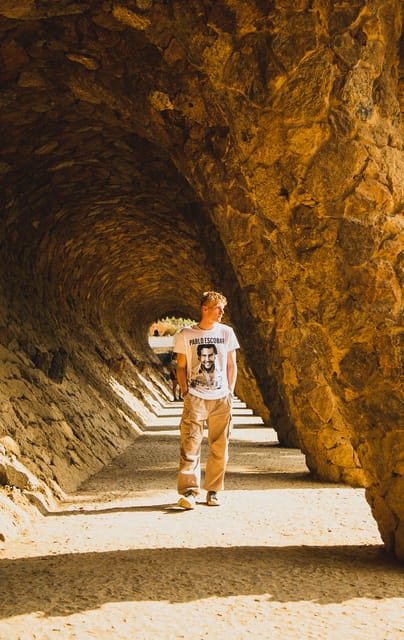 Barcelona: Park Güell Private Photography Experience - Admission Fees and Transportation