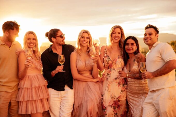 Barcelona: Penedès SUNSET Wine Tasting (2 Wineries) + TAPAS - Inclusions
