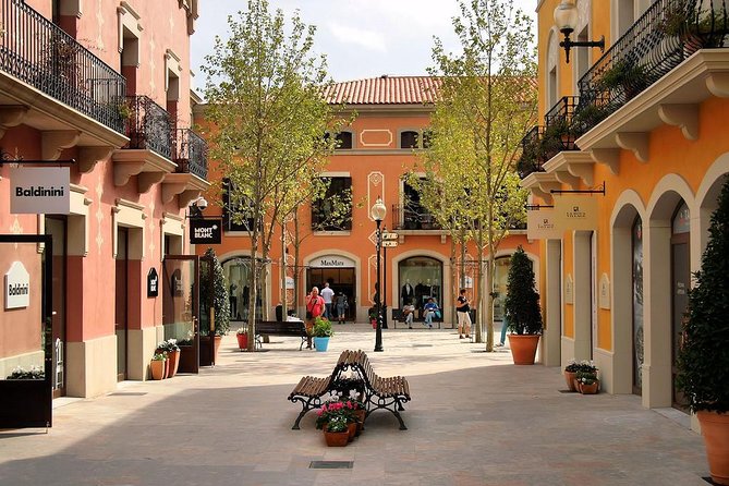 Barcelona Private 4 Hours Shore Excursion With Private Vehicle and Guide - Inclusions