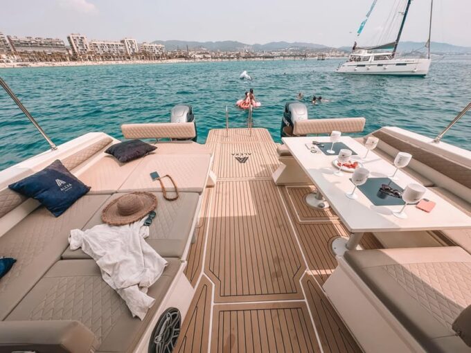 Barcelona: Private Catamaran, Experience at Sea - Group Capacity