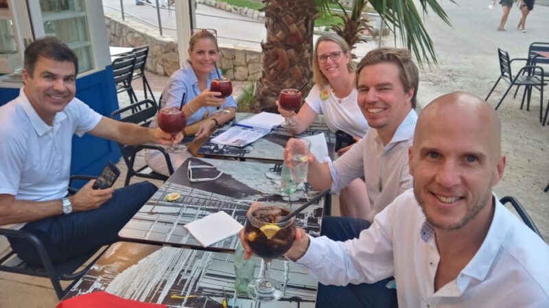 Barcelona: Private Evening Walking Tour With Tapas Dinner - Tapas and Local Wines