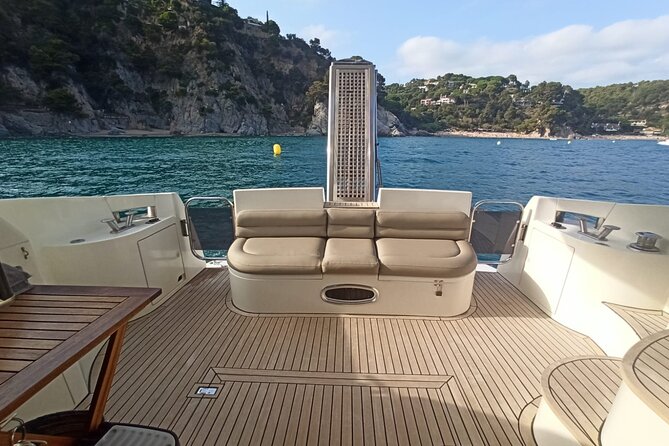 Barcelona Private Luxury Yacht Tour - Landmarks and Sights