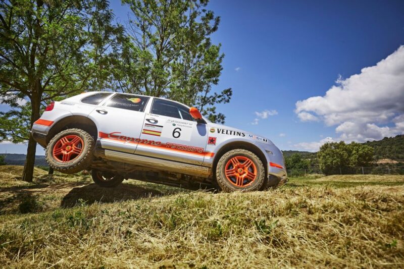 Barcelona: Private Porsche Cayenne Adventure + Transfer - Duration and Languages