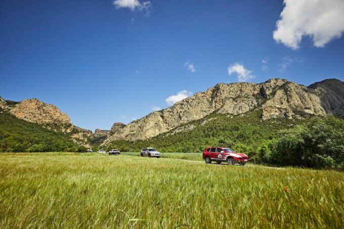 Barcelona: Private Porsche Cayenne Adventure + Transfer - Pickup and Drop-off
