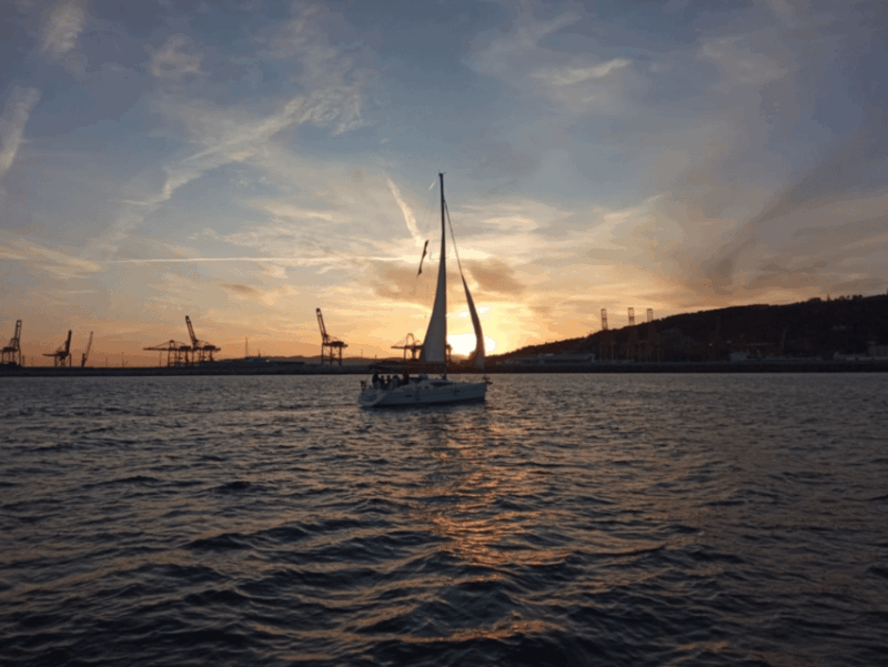 Barcelona Private Sail Boat Experience - Arrival and Check-in