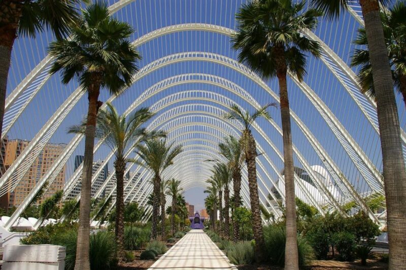 Barcelona: Private Transfer to Valencia - Flexible Booking and Cancellation Options