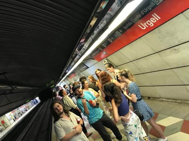 Barcelona Pub Crawl by KING The Best Party Tour - Customer Feedback and Ratings