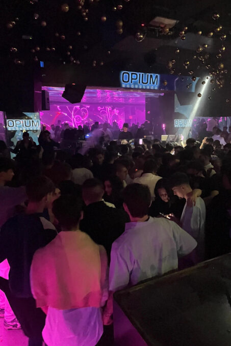 Barcelona Pub Crawl by KING The Best Party Tour - Additional Information