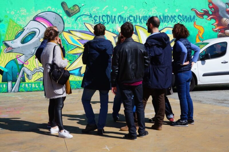 Barcelona: Raval Street Art and Graffiti Walking Tour - Key Points