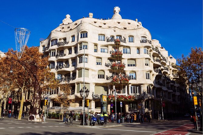 Barcelona: Reserved Entrance to Casa Mila (La Pedrera) With Audio - Reviews and Ratings