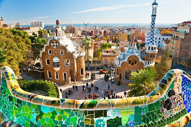 Barcelona: Reserved Group Entrance to Park Güell With Audio Guide - Key Points