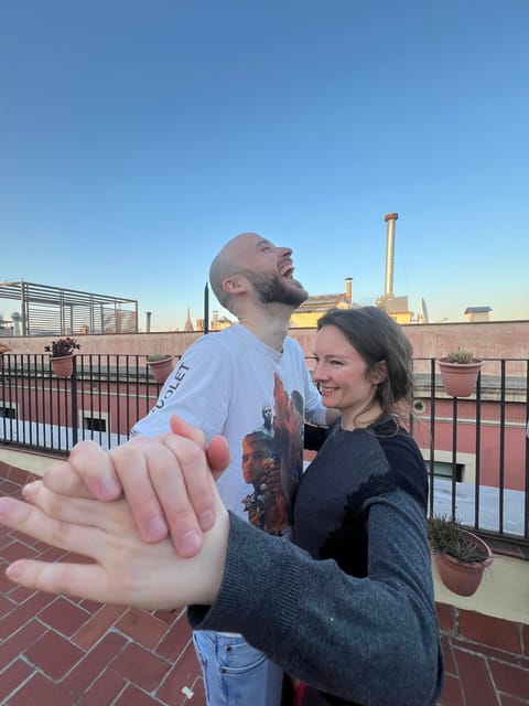 Barcelona: Rooftop Tango Lesson With Drinks and Videos - Meeting Point Details