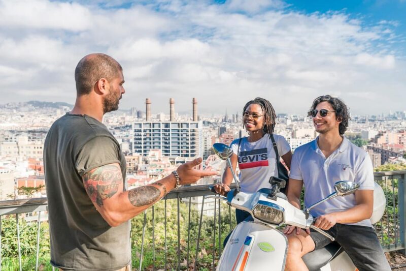 Barcelona: Sagrada Familia and Highlights 5h Vespa Tour - Key Points