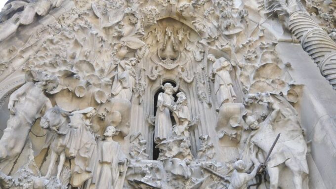 Barcelona & Sagrada Familia Half-Day Tour With Hotel Pickup - Frequently Asked Questions