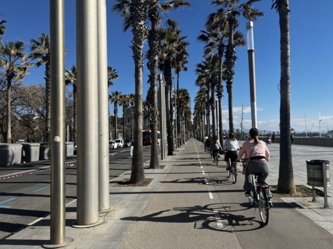 Barcelona: Sagrada Familia Private E-bike or E-Scooter Tour - Tour Duration