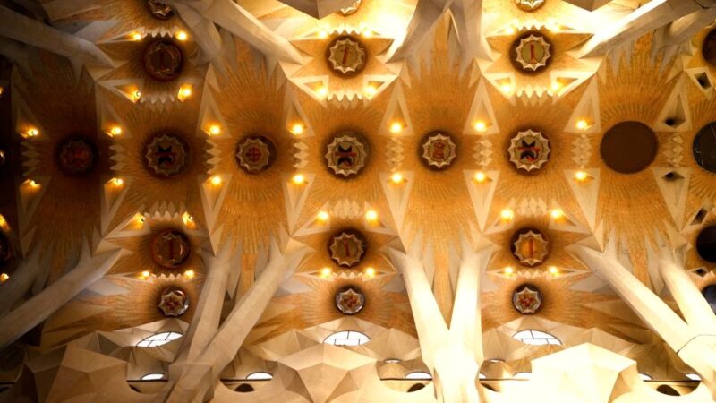 Barcelona: Sagrada Familia Skip-the-Line Guided Tour - Customer Ratings and Feedback