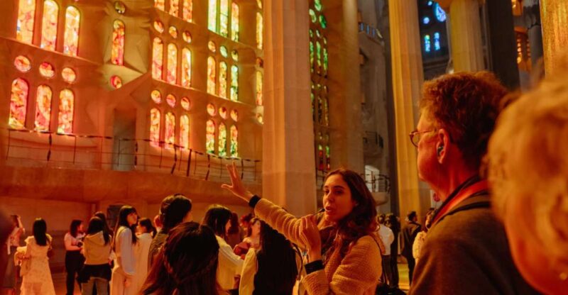 Barcelona: Sagrada Familia Skip-the-Line Guided Tour - Key Points