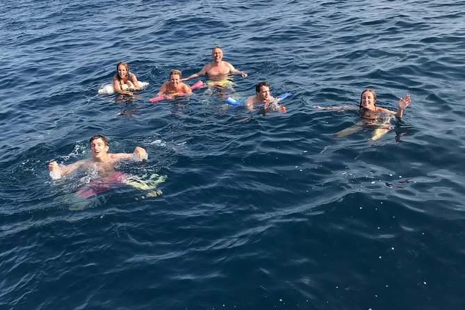 Barcelona Sailing Cruise With Light Snacks and Open Bar - Meeting Point and Directions