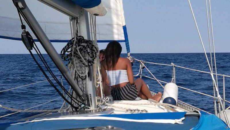 Barcelona: Sailing Trip With Drinks and Snacks - Onboard Refreshments and Amenities