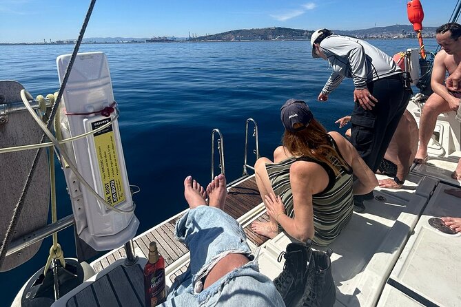 Barcelona Sailing With Tapas and Drinks - Traveler Eligibility and Activity Details