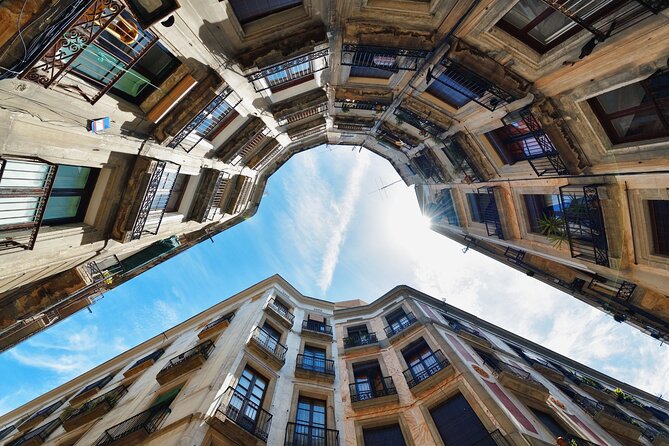 Barcelona Scavenger Hunt and Best Landmarks Self-Guided Tour - Recap