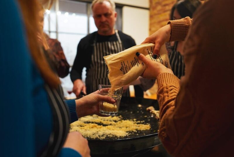 Barcelona: Seafood Paella Cooking Class & Boqueria Market - Meeting Point and Important Information