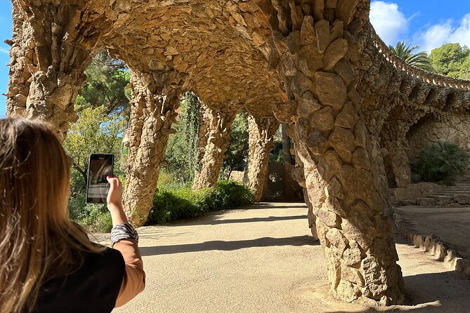 Barcelona Skip the Line Sagrada Familia & Gaudi Park Private Tour - Tour Reviews and Ratings