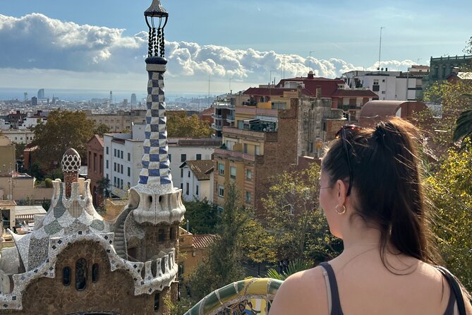 Barcelona Skip the Line Sagrada Familia & Gaudi Park Private Tour - Insights Into Gaudis Design