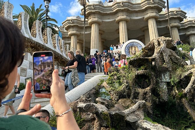 Barcelona Skip the Line Sagrada Familia & Gaudi Park Private Tour - Highlights of Sagrada Familia