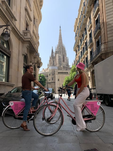 Barcelona | Street Art Bike Tour, Moco Museum - Highlights and Features
