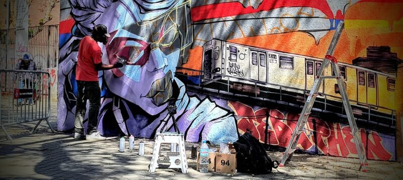 Barcelona | Street Art Bike Tour, Moco Museum - Meeting Point and Preparation