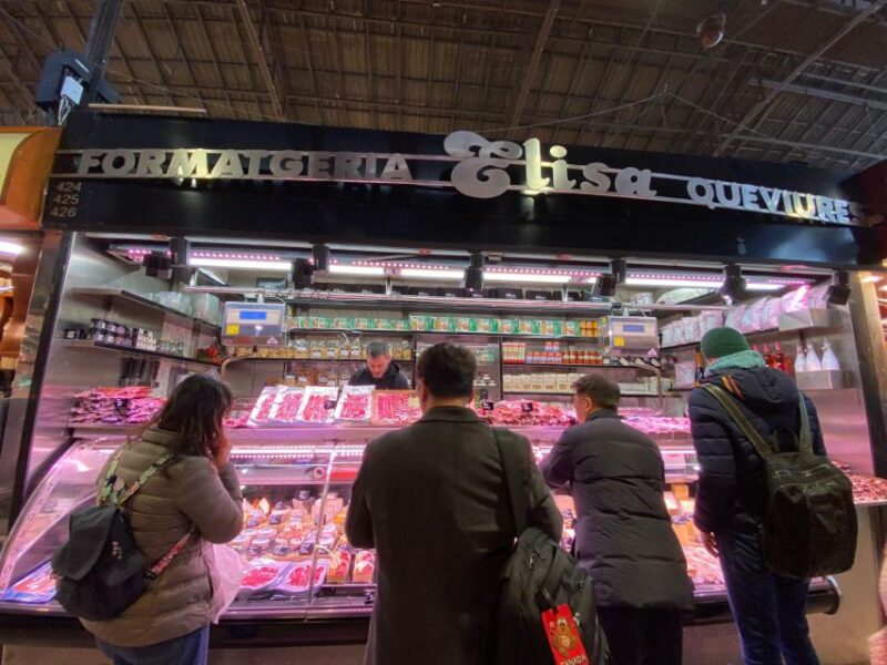 Barcelona: Street Food & Sightseeing Tour With Local Market - Tour Logistics
