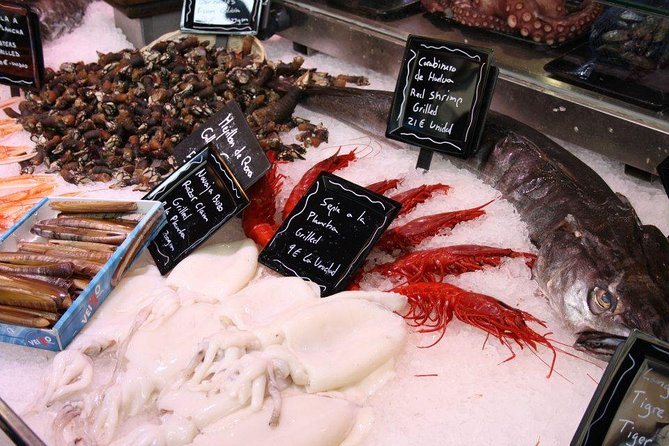 Barcelona Street Food Tour: Local Market & Gothic Quarter With Expert Guide - Key Points