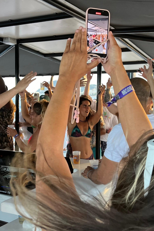 Barcelona: Sunset Boat Party With Pre-Party, Drinks & Snacks - Price and Duration