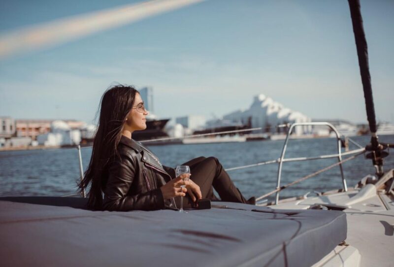 Barcelona: Sunset Boat Trip With Unlimited Cava Wine - Pricing and Booking
