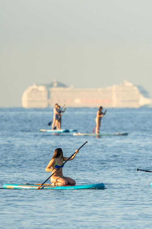 Barcelona: Sunset Paddleboarding Experience With 1 Beer - Itinerary Details
